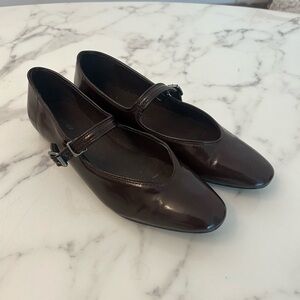 Elegant dark brown Mary Jane Shoes